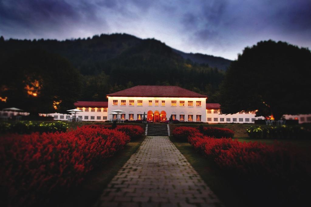 The Lalit Grand Palace Srinagar Exterior foto