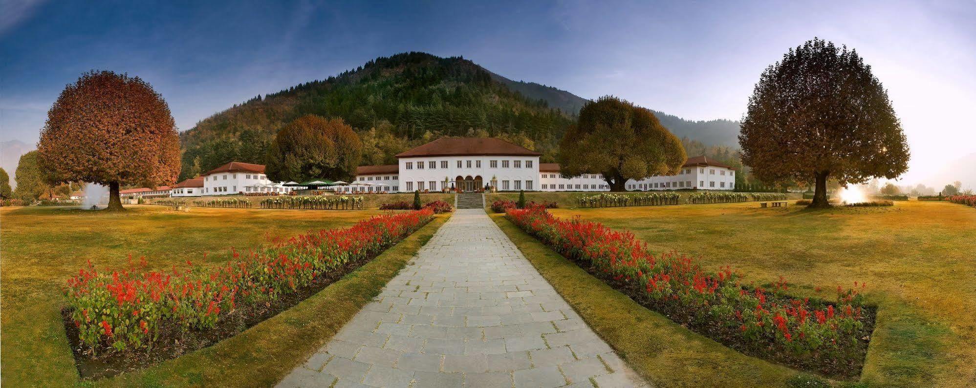 The Lalit Grand Palace Srinagar Exterior foto